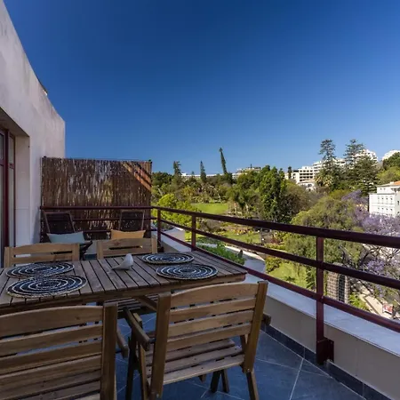 In St. Catarina Park Funchal (Madeira)