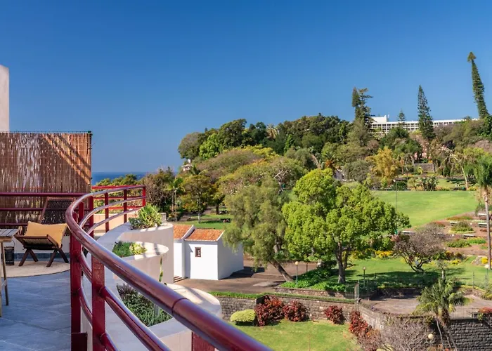 Apartment In St. Catarina Park, By Pausa H. *